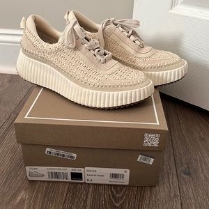 Dolce Vita Dolen sneaker size 8.5 - worn once